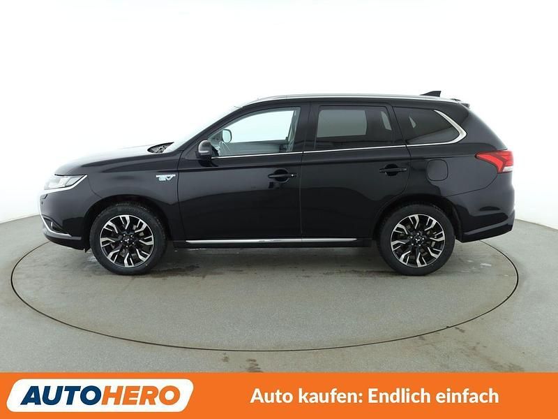 Gebraucht Mitsubishi Outlander P-HEV Top 203 PS (149 kW) 2016 Schwarz SUV