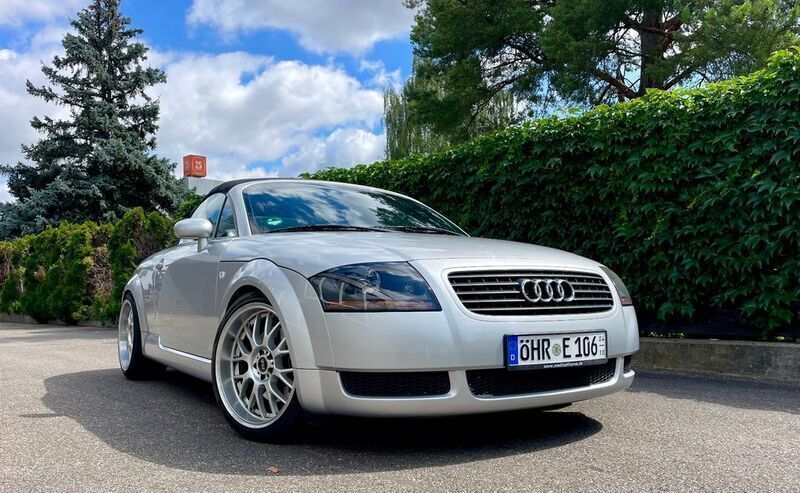 Silber Gebraucht 2000 Audi TT Roadster Sport Cabrio | 7.200 € (Teuer) - Bild 1/4