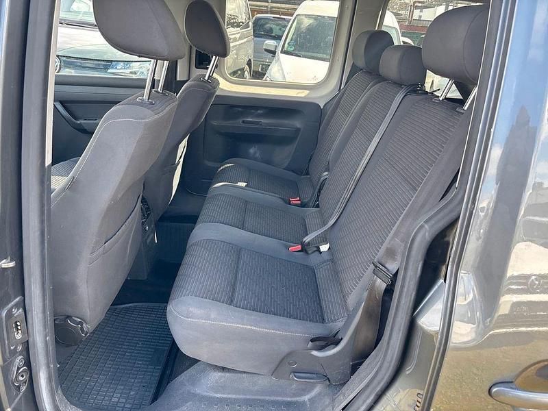 Gebraucht VW Caddy Comfortline 102 PS (75 kW) 2012 Grau Van / Kleinbus