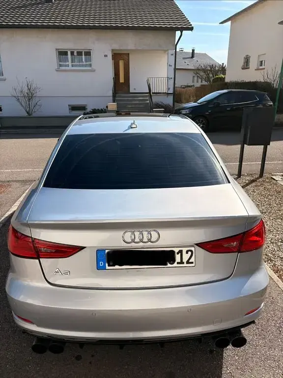 Gebraucht Audi A3 Ambiente 179 PS (131 kW) 2016 Silber Limousine