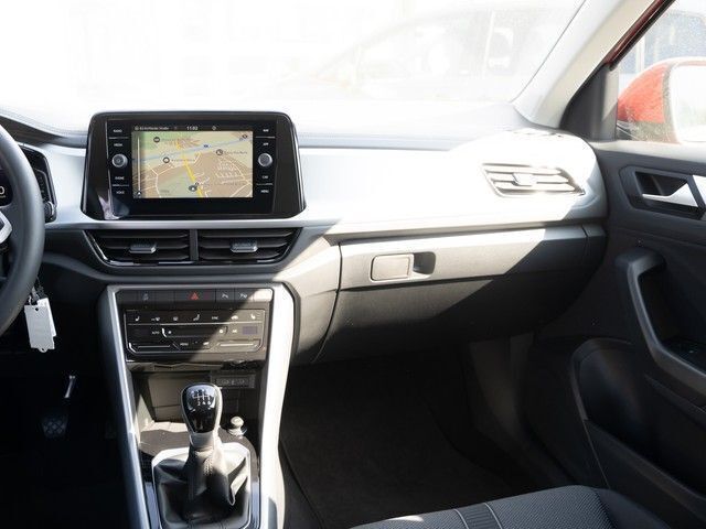 Gebraucht VW T-Roc Life 150 PS (110 kW) 2023 Kings red metallic SUV