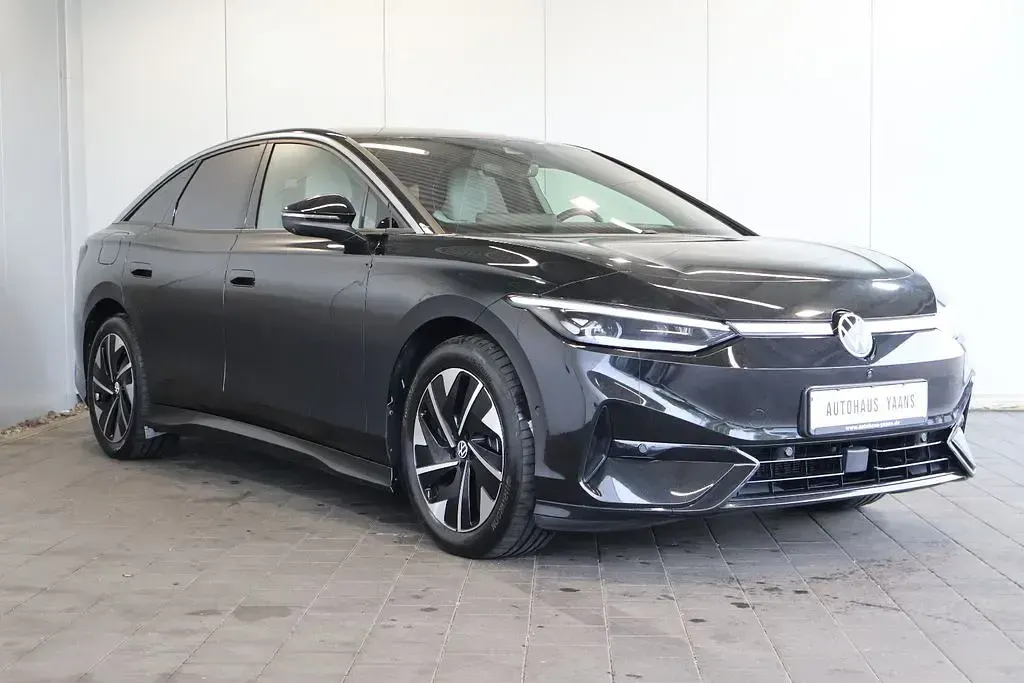 Gebraucht VW ID.7 Pro 210 kW (286 PS) 2023 Schwarz Kleinwagen
