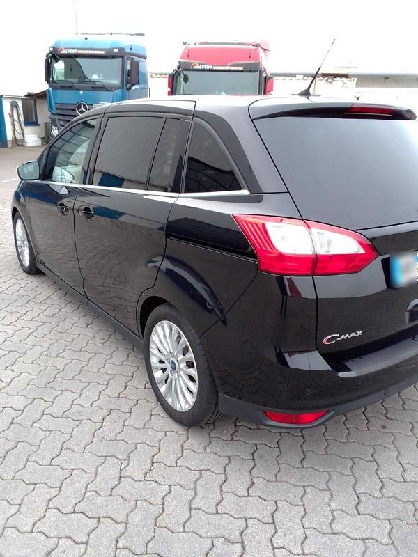 Second-hand Ford C-MAX 163 CP (119 kW) 2012 Negru Monovolum