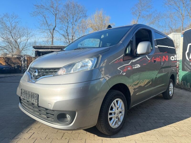 Grau Gebraucht 2013 Nissan Evalia Van / Kleinbus | 9.990 € (Guter Preis) - Bild 1/4