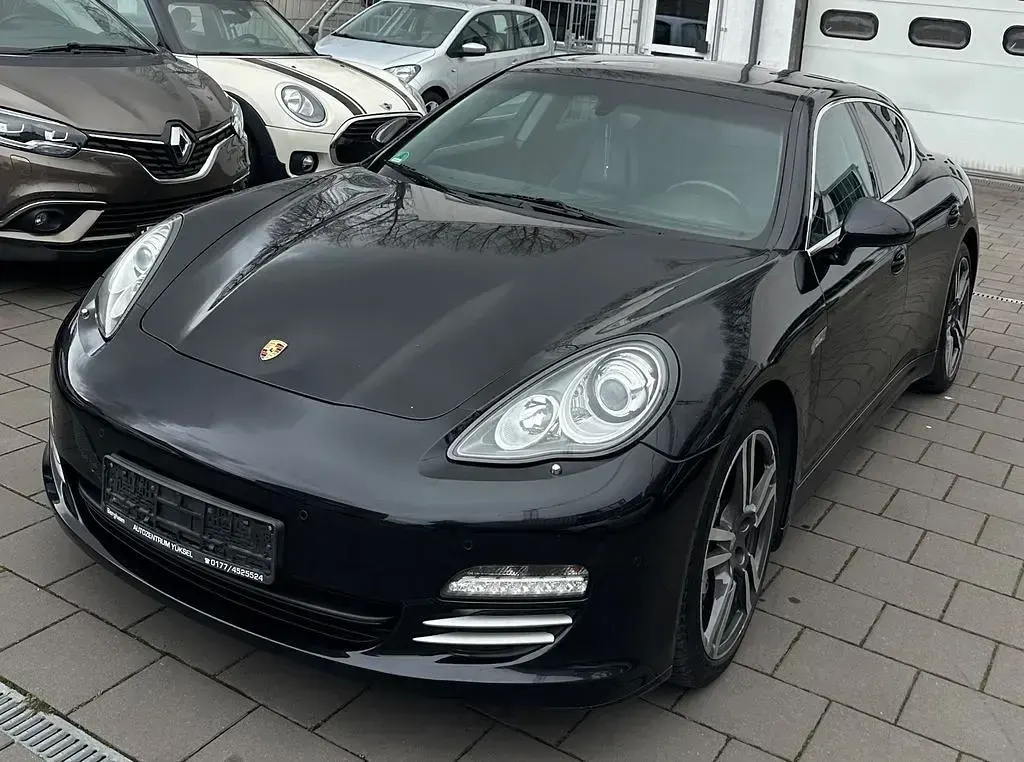 Gebraucht Porsche Panamera 4S 400 PS (294 kW) 2011 Schwarz Limousine