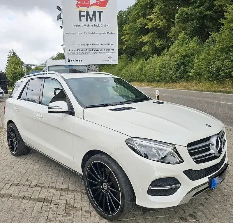 Gebraucht Mercedes GLE500 455 PS (334 kW) 2017 SUV