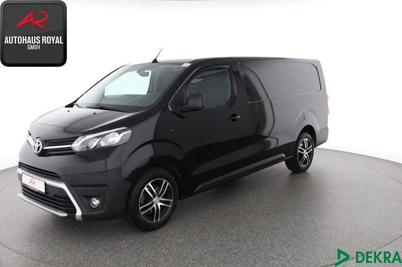 Schwarz Gebraucht 2023 Toyota Proace Comfort Van | 27.880 € - Bild 1/4