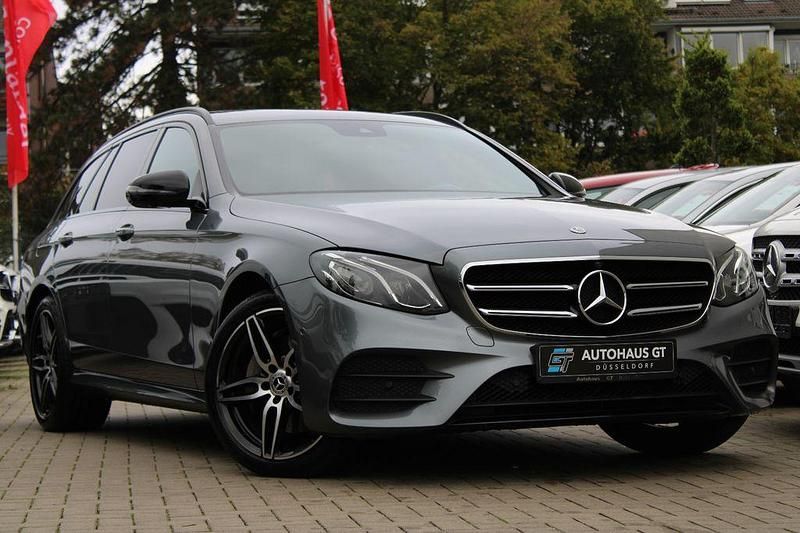 Selenitgrau Gebraucht 2017 Mercedes E200 AMG Kombi | 22.999 € (Fairer Preis) - Bild 1/4