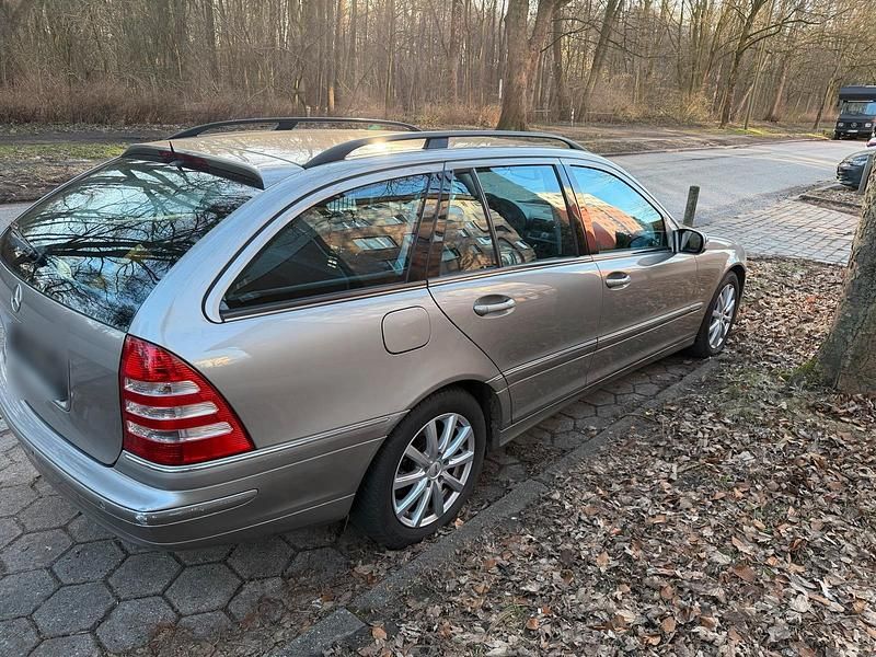 Gebraucht Mercedes C230 204 PS (150 kW) 2006 Kombi