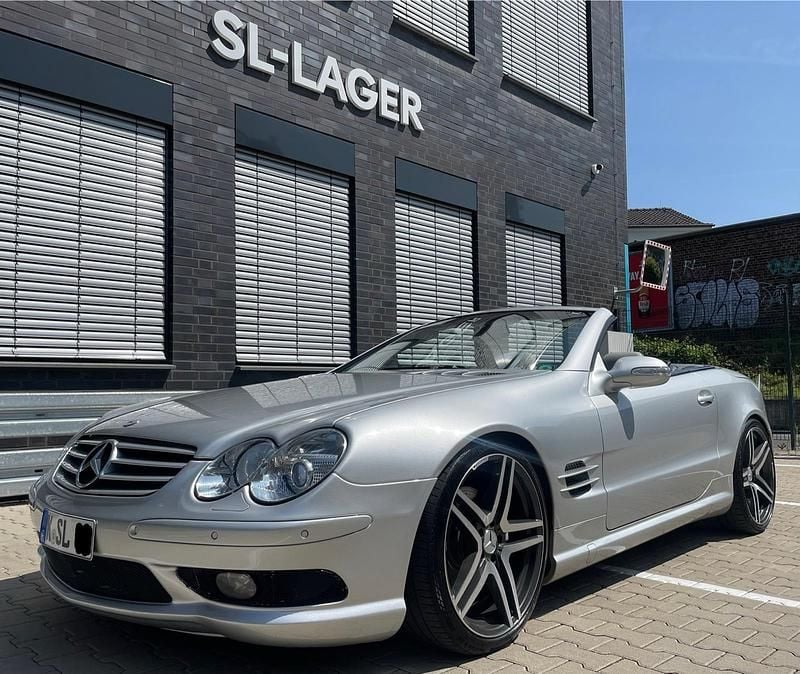 Silber Gebraucht 2002 Mercedes SL500 AMG Cabrio | 22.500 € - Bild 1/4