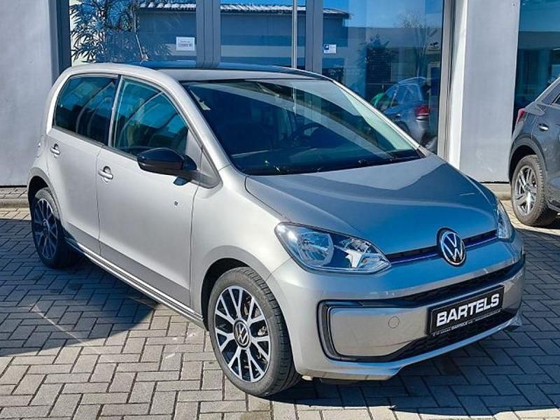 Dark silver/ black (metallic) Gebraucht 2020 VW up! Kleinwagen | 13.940 € (Etwas zu teuer) - Bild 1/4