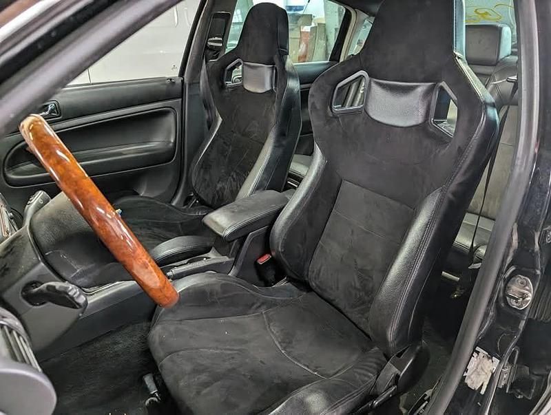 Gebraucht VW Passat Highline 131 PS (96 kW) 2003 Schwarz Limousine