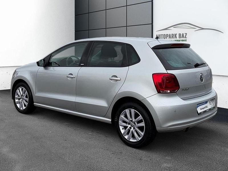 Gebraucht VW Polo Style 86 PS (63 kW) 2011 Silber Kleinwagen