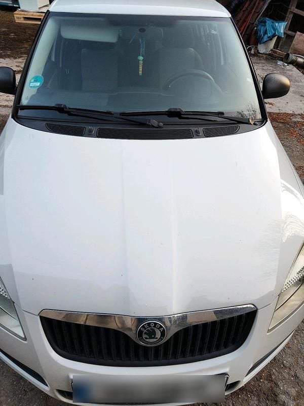 Gebraucht Skoda Fabia 60 PS (44 kW) 2009 Weiß Kleinwagen