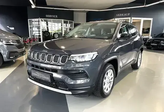 Second-hand Jeep Compass 150 CP (110 kW) 2024 Gri SUV