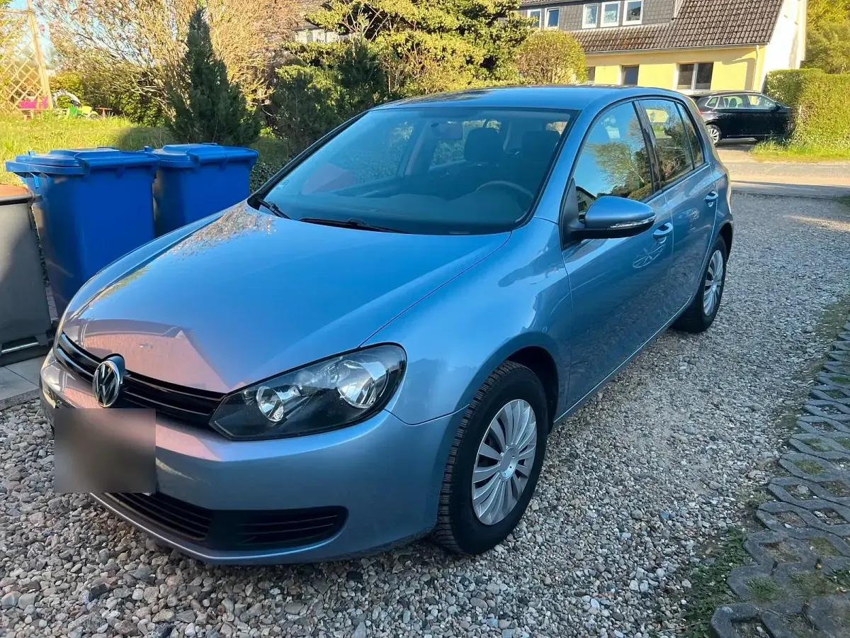 Usata VW Golf VI 80 CV (58 kW) 2009 Blu Utilitaria