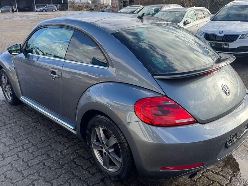 Gebraucht VW Beetle Sport 200 PS (147 kW) 2012 Grau Kleinwagen