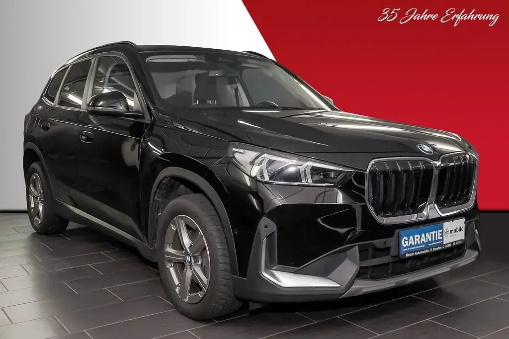 Gebraucht BMW X1 150 PS (110 kW) 2023 Schwarz ii/bonnet fluid black SUV