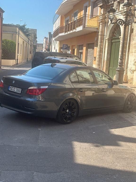 Second-hand BMW 525 192 CP (141 kW) 2004 Gri Berlinǎ