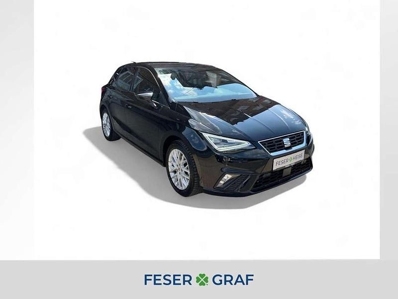 Mitternachtsschwarz Gebraucht 2024 Seat Ibiza FR Limousine | 18.940 € (Guter Preis) - Bild 1/4