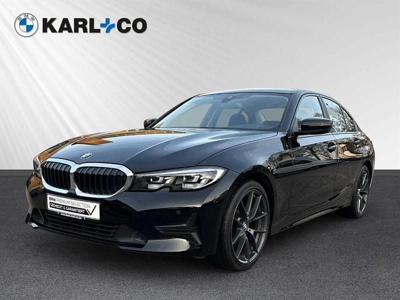 Schwarz ii Gebraucht 2021 BMW 318 Advantage Limousine | 23.498 € (Fairer Preis) - Bild 1/4