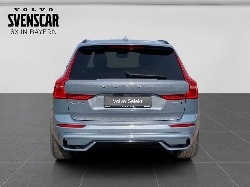 Gebraucht Volvo XC60 R-Design 235 PS (172 kW) 2021 Grau SUV