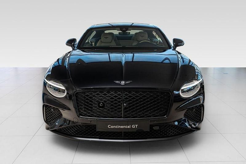 Neu Bentley Continental 680 PS (500 kW) 2026 Schwarz