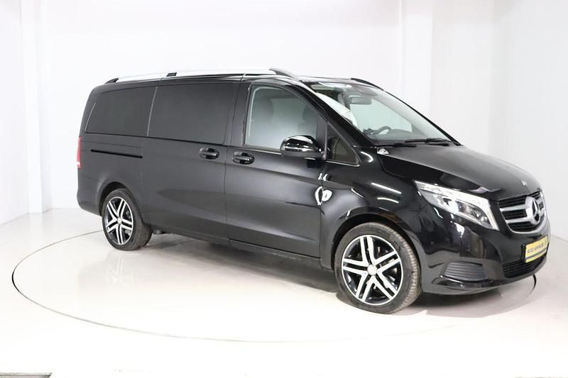 Gebraucht Mercedes V250 190 PS (139 kW) 2018 Schwarz Van / Kleinbus