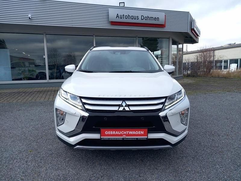 Gebraucht Mitsubishi Eclipse Cross Edition 163 PS (119 kW) 2018 Weiß SUV