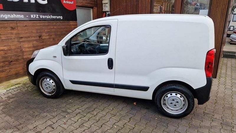 Gebraucht Fiat Fiorino 77 PS (56 kW) 2016 Weiß Van / Kleinbus