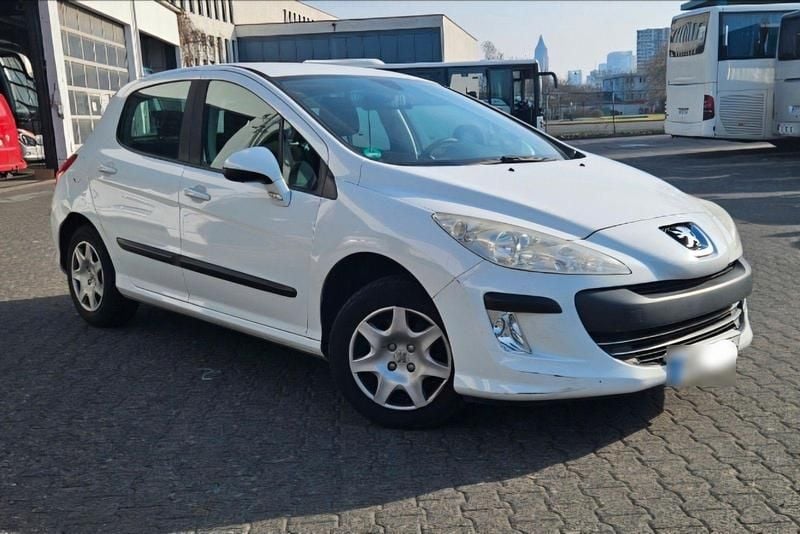 Gebraucht Peugeot 308 95 PS (69 kW) 2010 Weiß Limousine