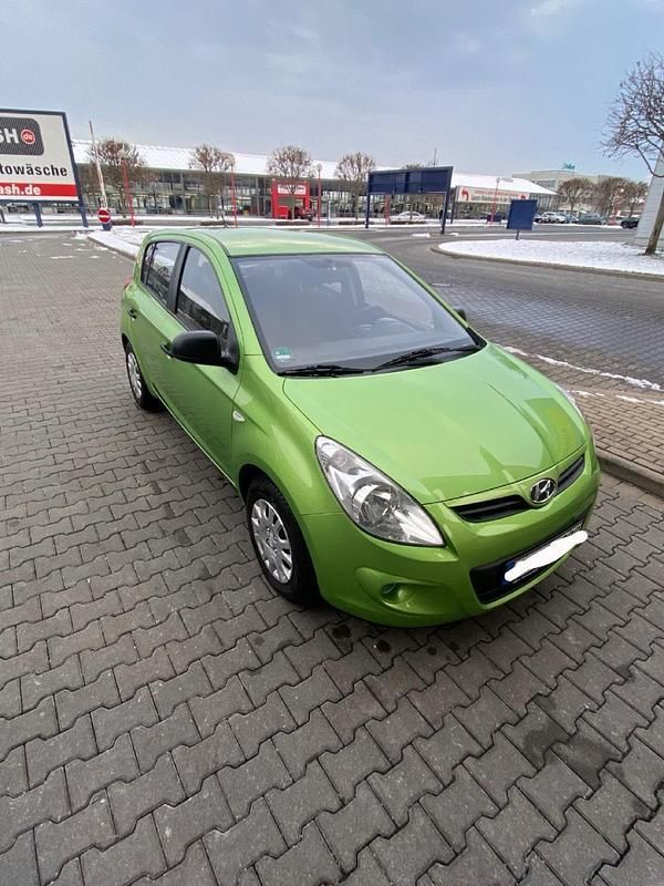 Gebraucht 2010 Hyundai i20 Kleinwagen | 2.700 € (Fairer Preis) - Bild 1/4