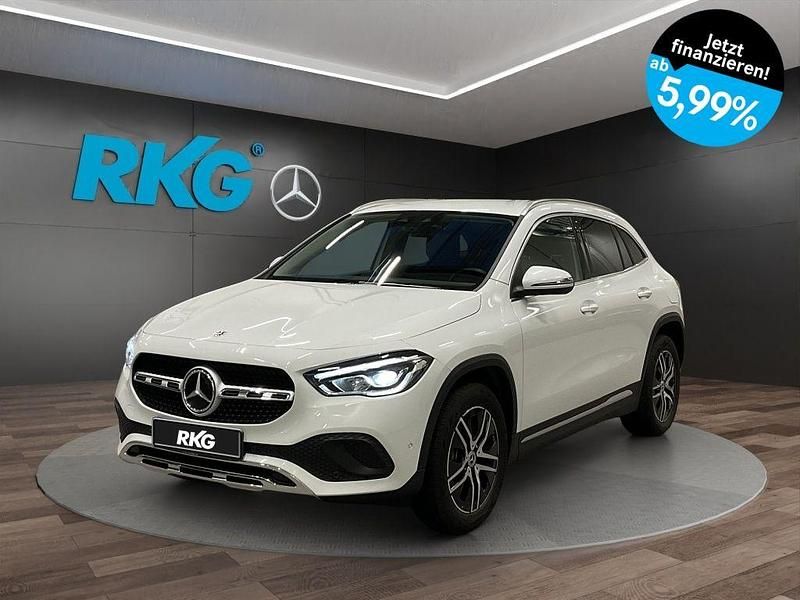 Gebraucht Mercedes GLA200 Progressive 163 PS (119 kW) 2023 Weiß SUV