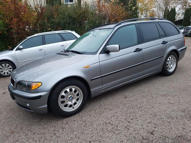 Grau Gebraucht 2005 BMW 316 Kombi | 3.999 € (Teuer) - Bild 1/4