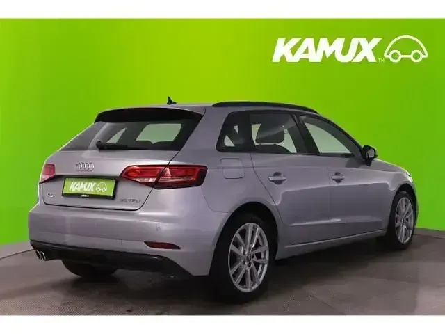 Używany Audi A3 Design 150 KM (110 kW) 2020 Srebrny Sedan/Limuzyna