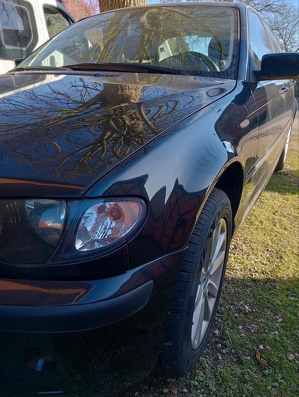 Gebraucht BMW 316 116 PS (85 kW) 2004 Schwarz Limousine