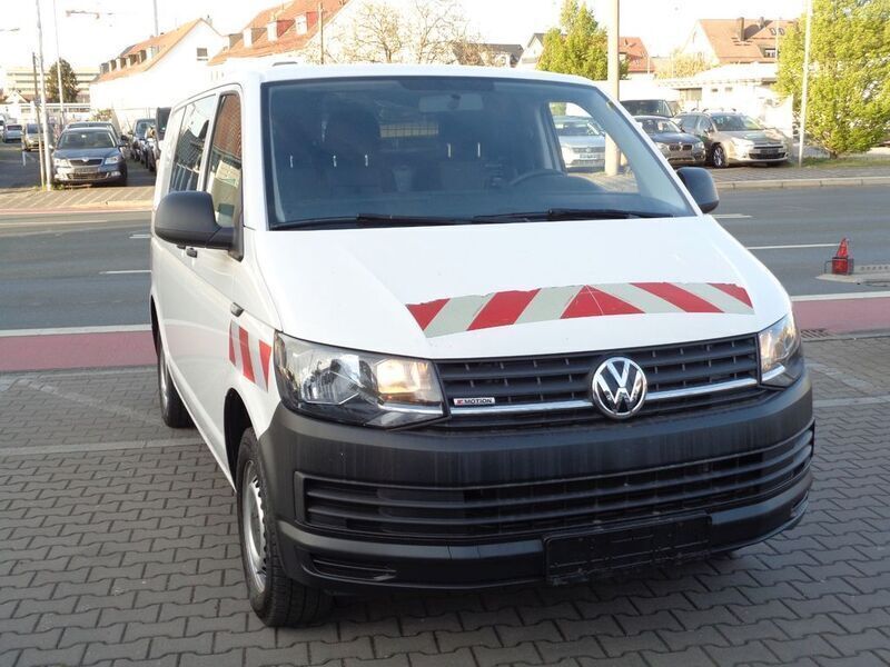 Weiß Gebraucht 2016 VW T6 Van | 18.990 € (Teuer) - Bild 1/4