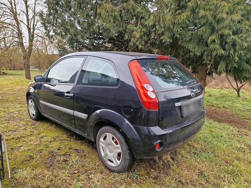 Gebraucht Ford Fiesta 70 PS (51 kW) 2006 Schwarz Kleinwagen