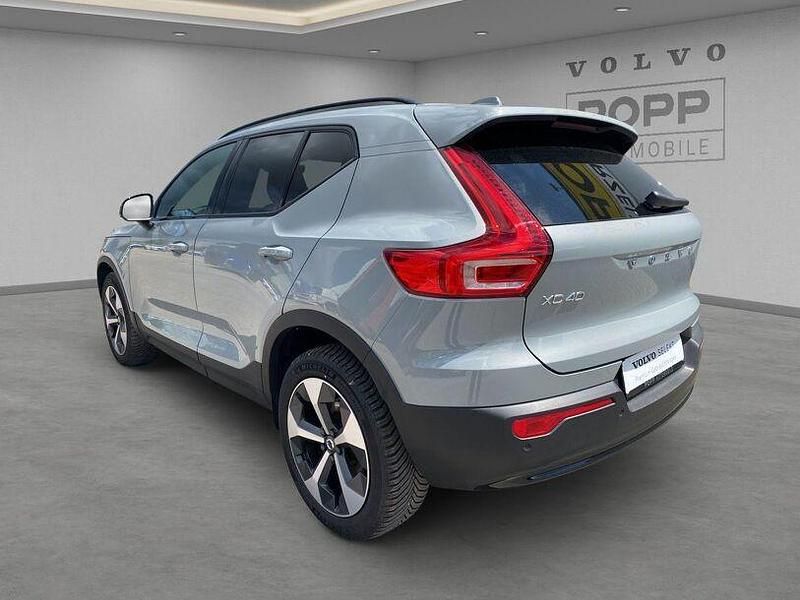 Gebraucht Volvo XC40 Plus 163 PS (119 kW) 2024 Vapour grey / metallic SUV