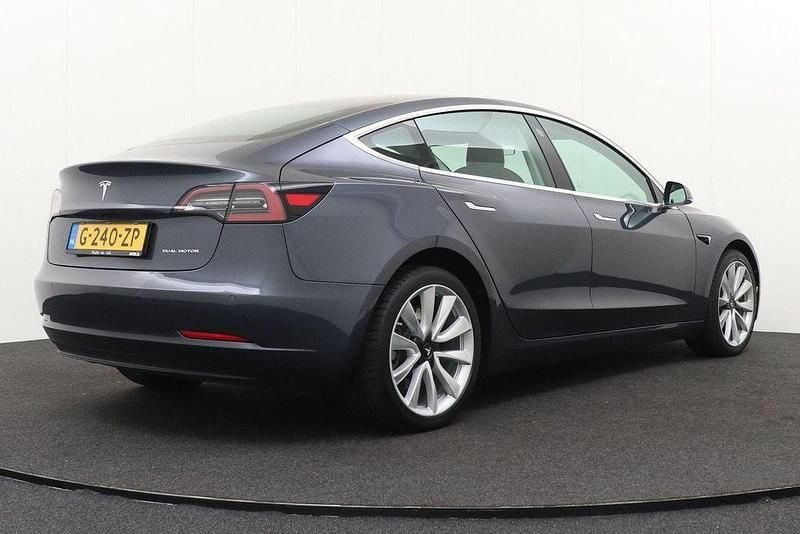 Gebraucht Tesla Model 3 Long Range AWD 158 kW (215 PS) 2019 Grau Limousine