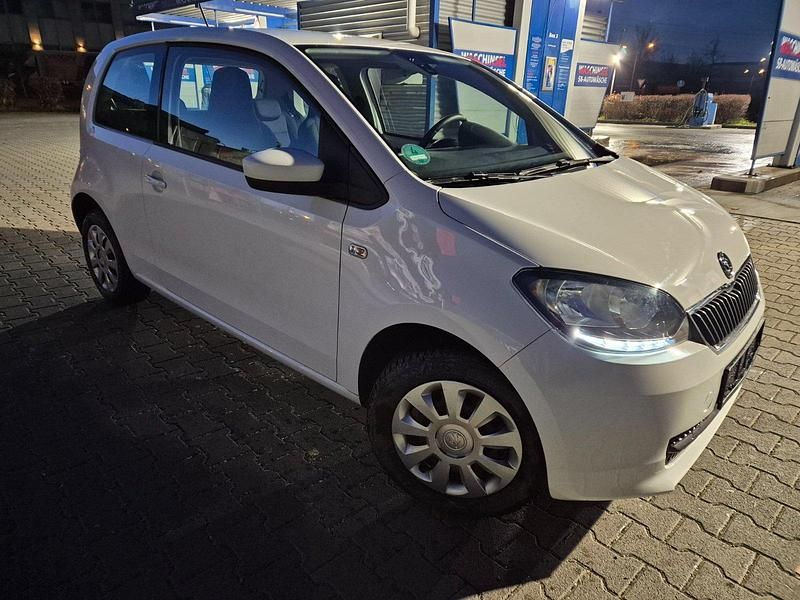 Weiß Gebraucht 2017 Skoda Citigo Kleinwagen | 4.800 € (Guter Preis) - Bild 1/4