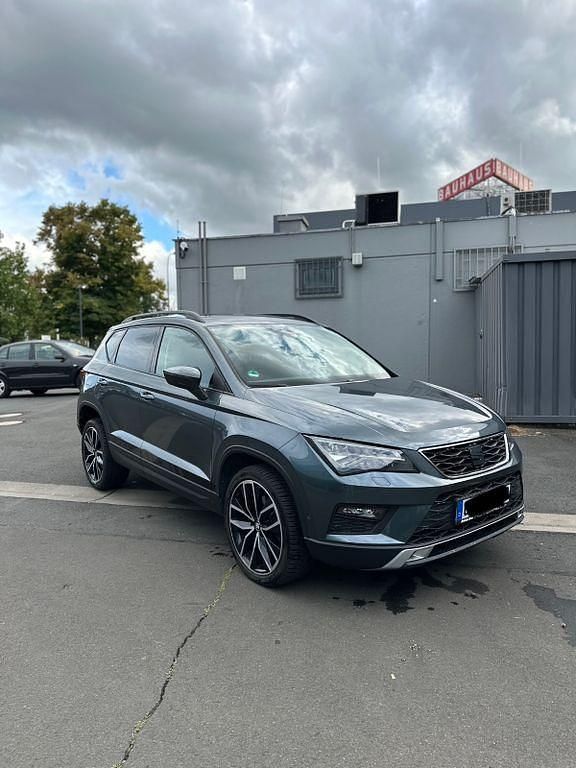Grau Gebraucht 2019 Seat Ateca Style SUV | 17.999 € (Fairer Preis) - Bild 1/4