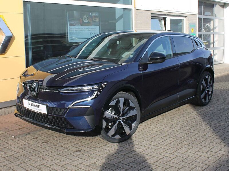 Blau Gebraucht 2023 Renault Mégane Techno Limousine | 29.950 € (Guter Preis) - Bild 1/4