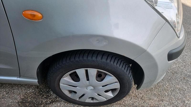 Gebraucht Nissan Pixo 68 PS (50 kW) 2008 Silber Kleinwagen