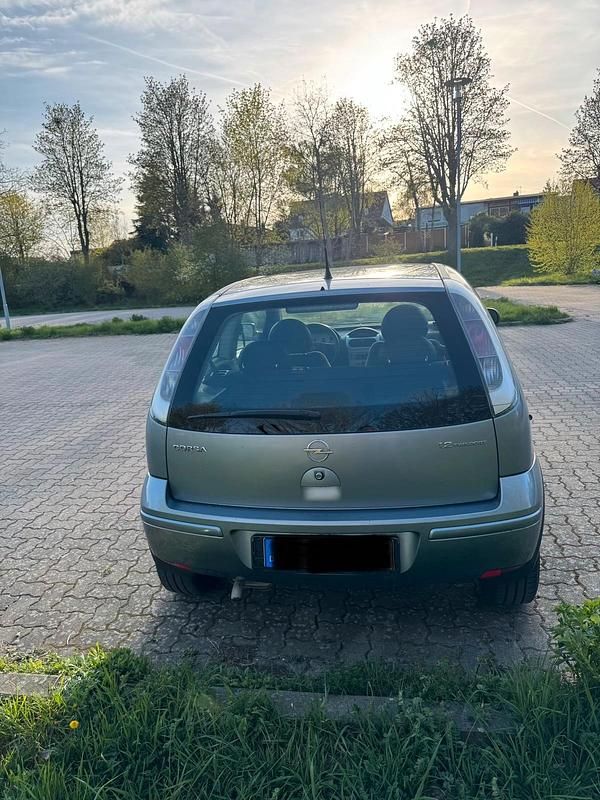Gebraucht Opel Corsa 75 PS (55 kW) 2006 Kleinwagen