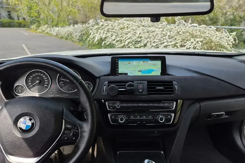 Second-hand BMW 320 Advantage 190 CP (139 kW) 2017 Alb Break