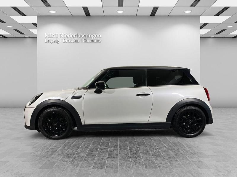 Gebraucht Mini Cooper 136 PS (100 kW) 2023 Weiß Kleinwagen