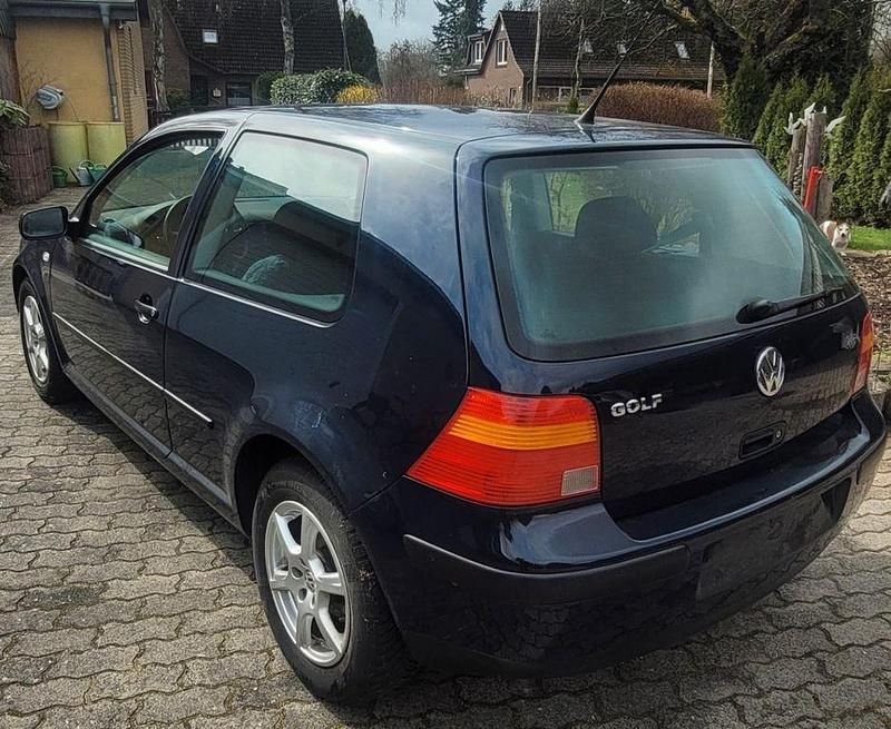 Gebraucht VW Golf IV Basis 75 PS (55 kW) 2001 Blau Limousine