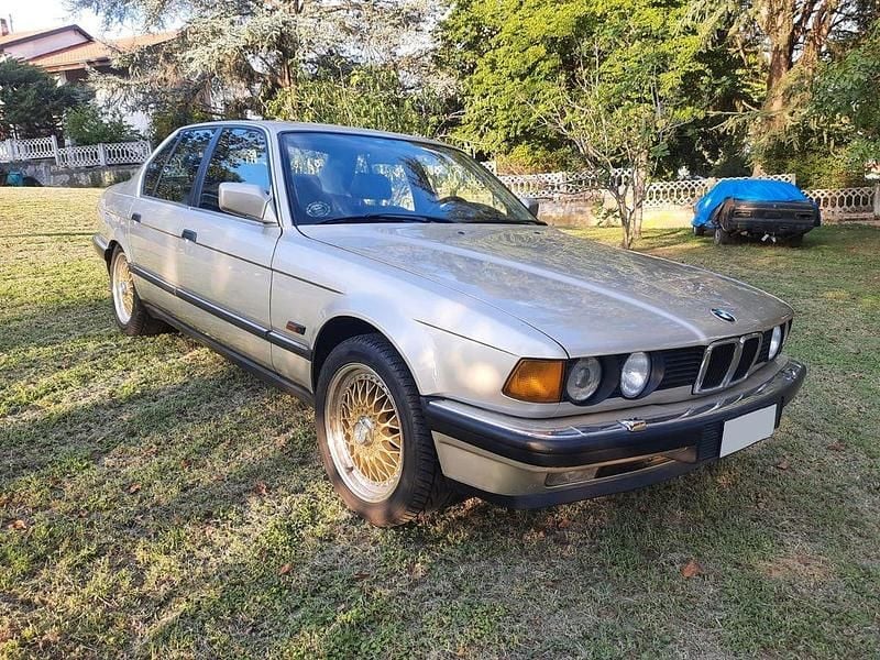 Silber Gebraucht 1987 BMW 735 Limousine | 6.800 € - Bild 1/4