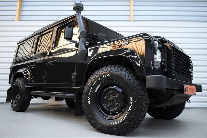 Gebraucht Land Rover Defender SE 122 PS (89 kW) 2014 Schwarz Kombi